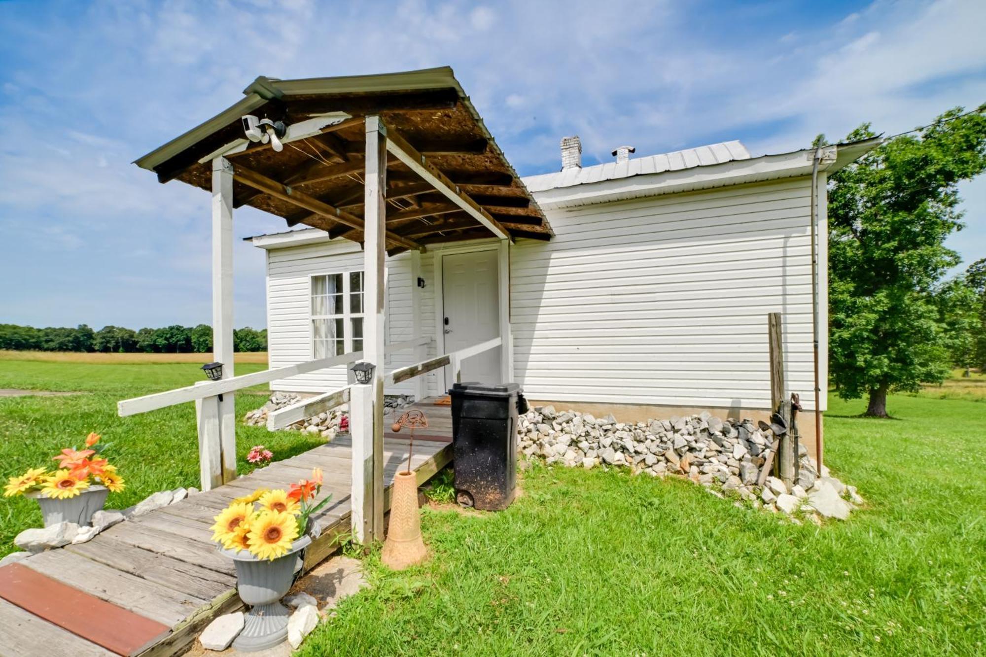 Serene Mcewen Cottage About 2 Mi To Golf Course! エクステリア 写真
